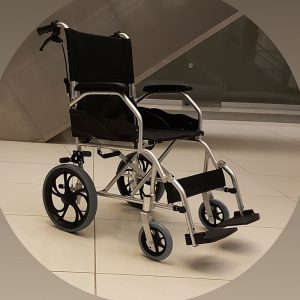 Leo 124 Refakatçi Kullanımlı Tekerlekli Sandalye 1